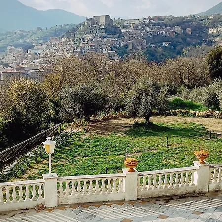 Il Leccio Bed & Breakfast