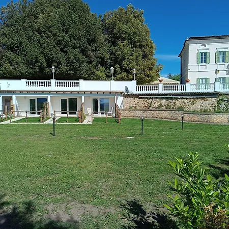 Il Leccio Bed and Breakfast 3*